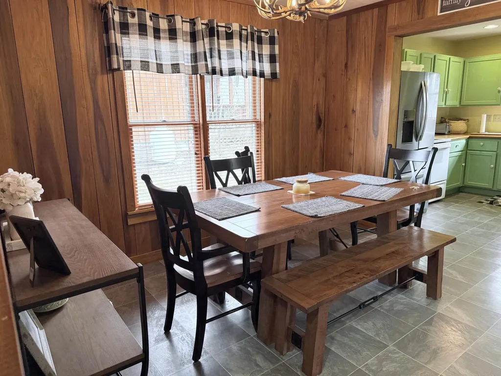 176 The Village Drive Nancy KY 42544