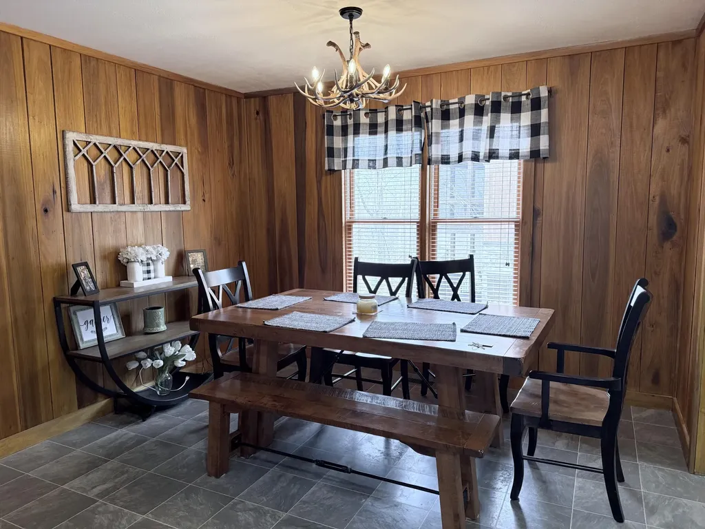 176 The Village Drive Nancy KY 42544