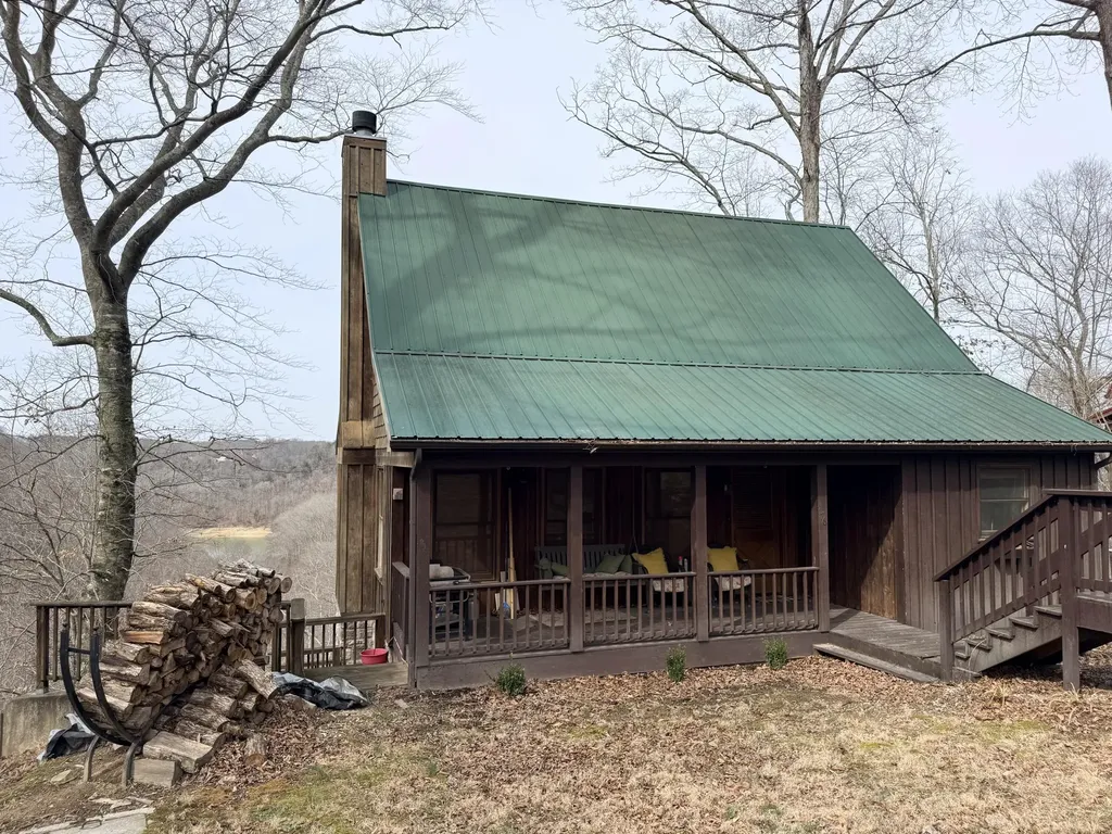 176 The Village Drive Nancy KY 42544