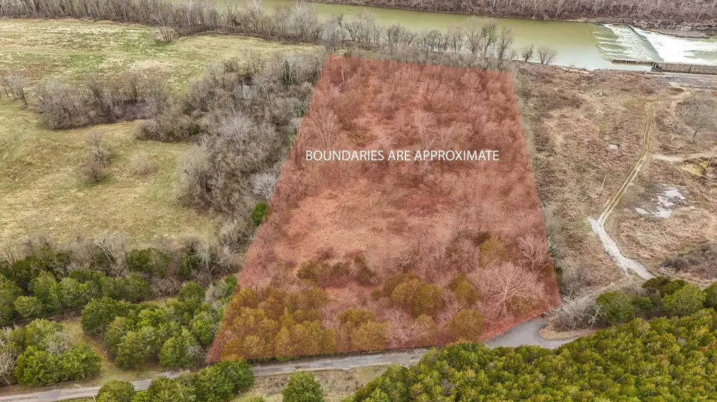 0000 Lock 8 Road Nicholasville KY 40356