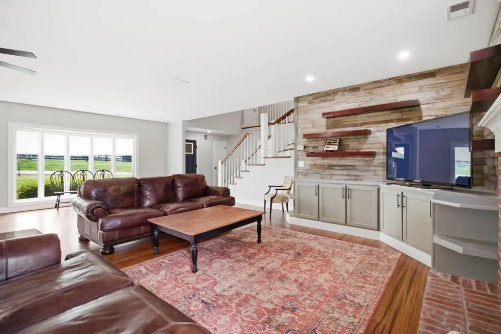 3425 Ironworks Road Georgetown KY 40324