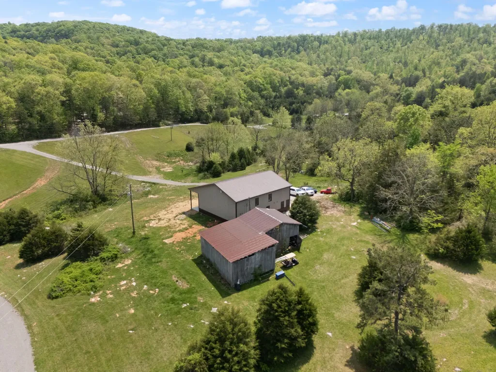 1371 Herrin Lane Somerset KY 42503
