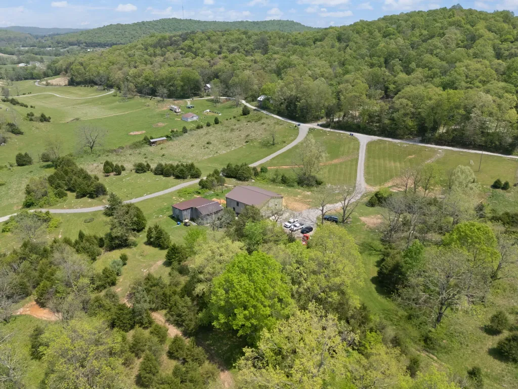 1371 Herrin Lane Somerset KY 42503