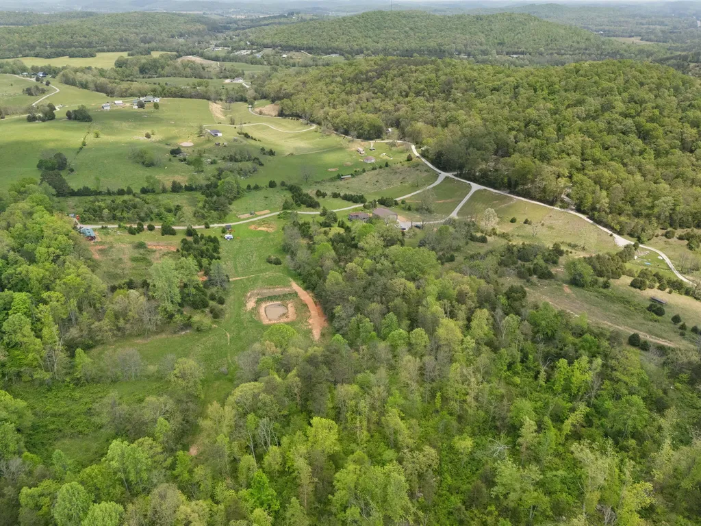 1371 Herrin Lane Somerset KY 42503
