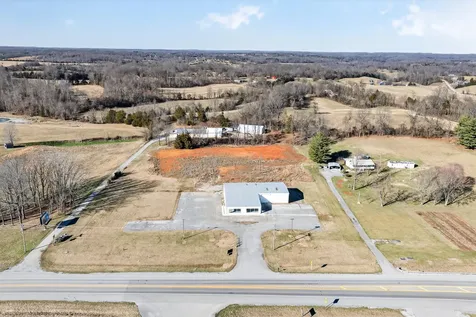 186 Kentucky 90 Albany KY 42602