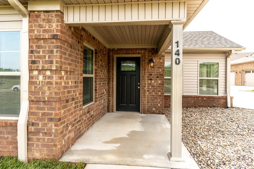 182 Garden Gate Drive Berea KY 40403
