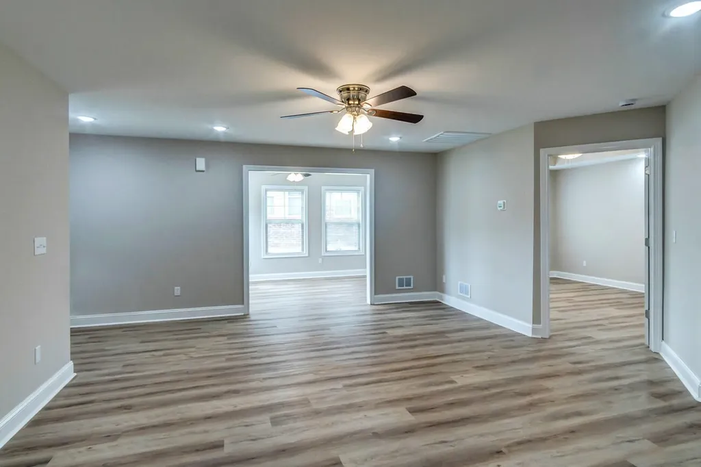 182 Garden Gate Drive Berea KY 40403