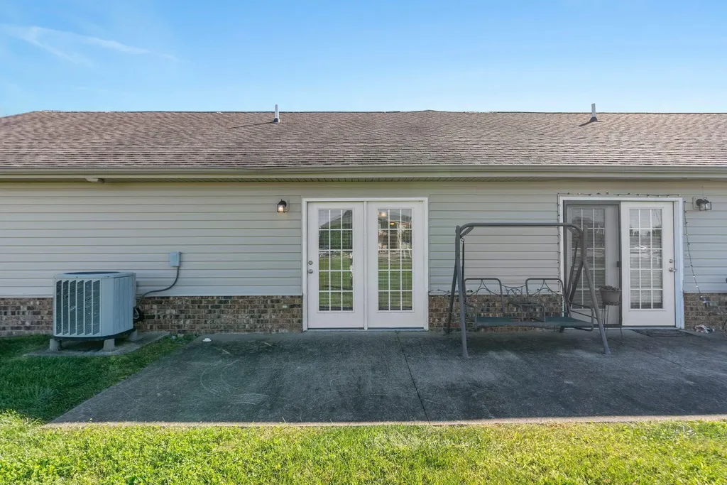 573 Regency Circle Richmond KY 40475