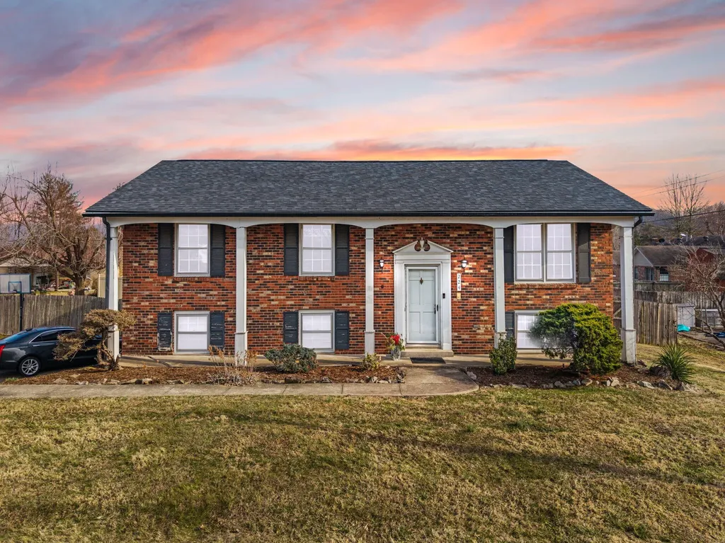 224 Circle Drive Morehead KY 40351