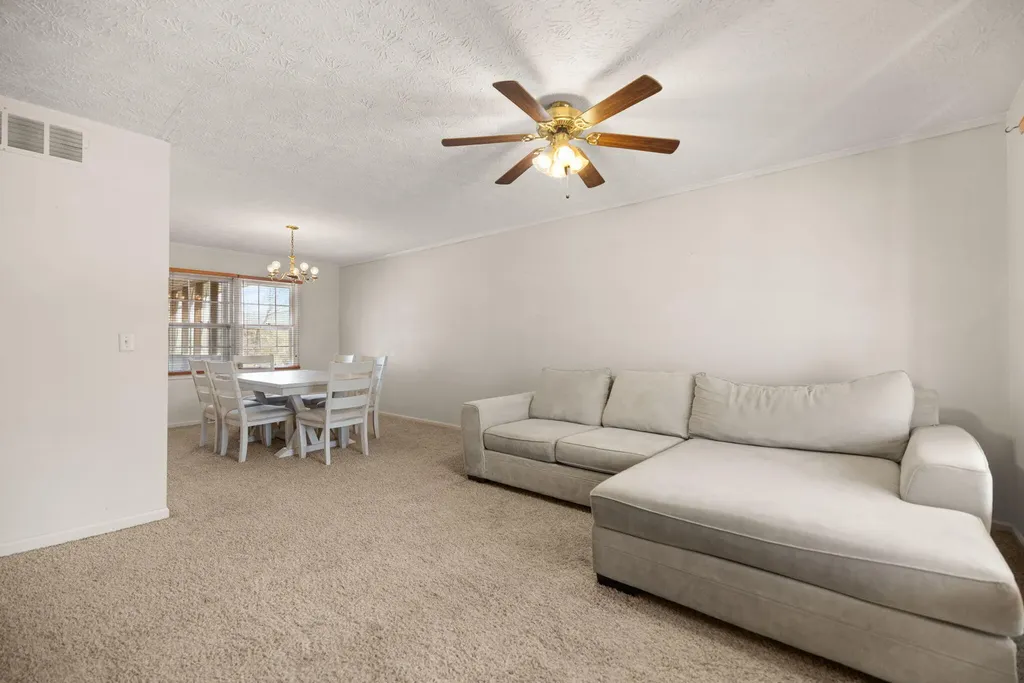 224 Circle Drive Morehead KY 40351