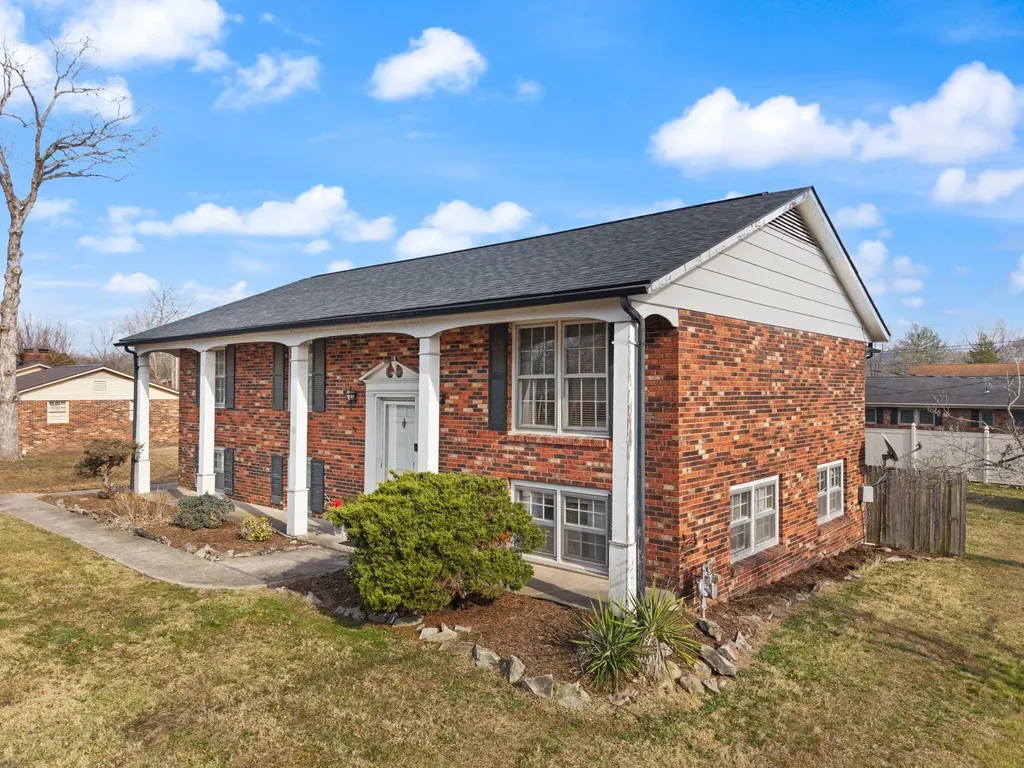 224 Circle Drive Morehead KY 40351