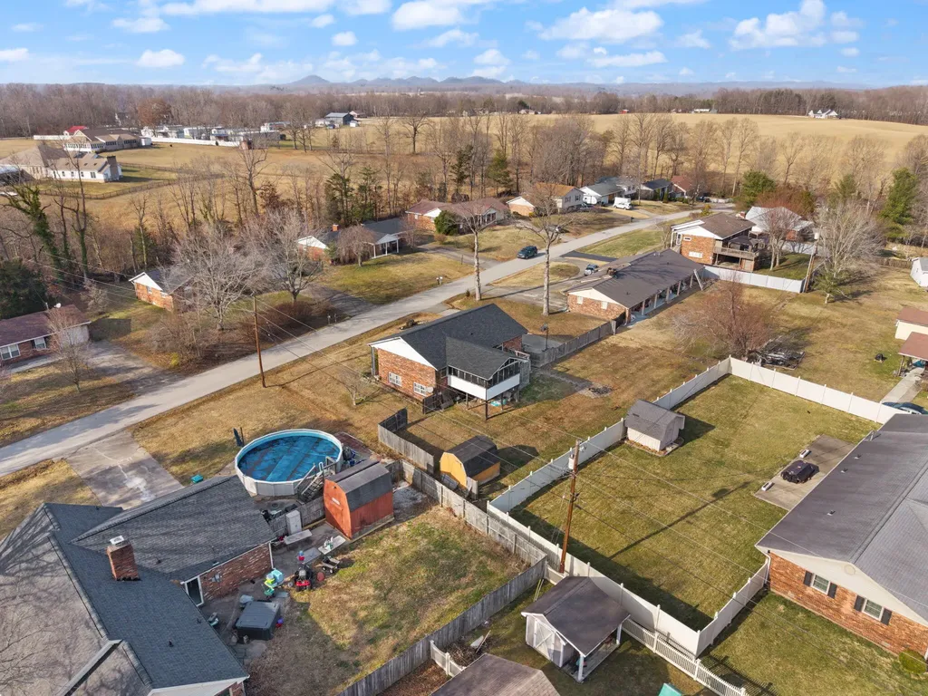 224 Circle Drive Morehead KY 40351