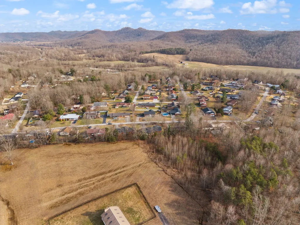 224 Circle Drive Morehead KY 40351