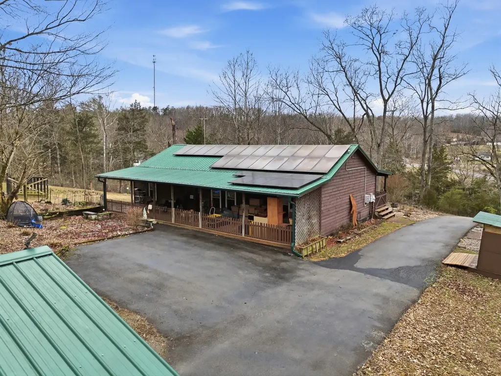 215 Old Log Lick Road Winchester KY 40391
