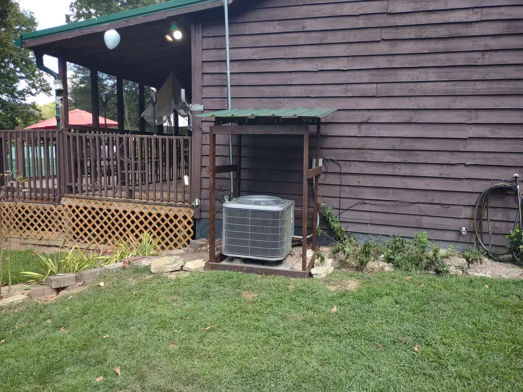 215 Old Log Lick Road Winchester KY 40391