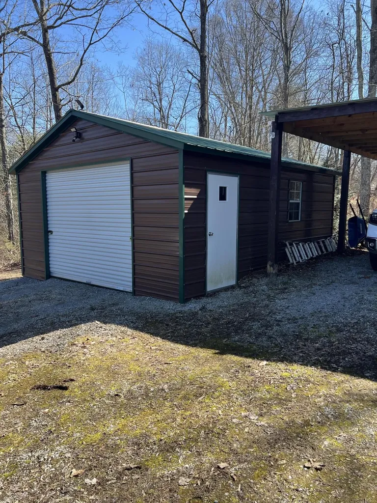 215 Old Log Lick Road Winchester KY 40391