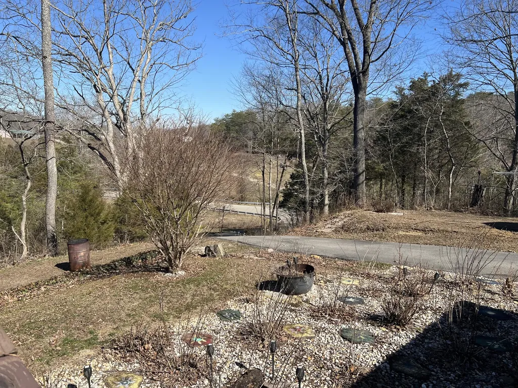 215 Old Log Lick Road Winchester KY 40391