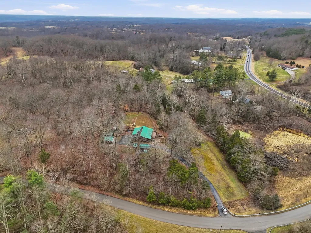 215 Old Log Lick Road Winchester KY 40391