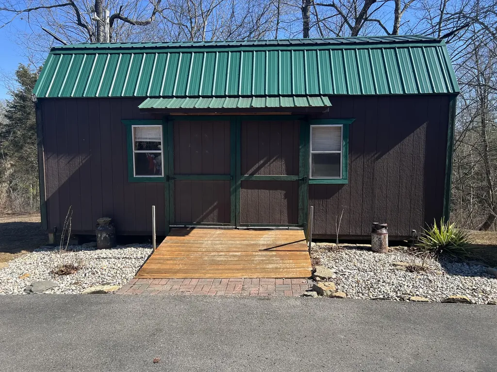215 Old Log Lick Road Winchester KY 40391