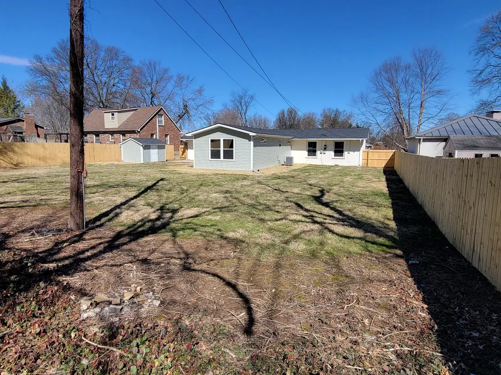 722 Seattle Drive Lexington KY 40503