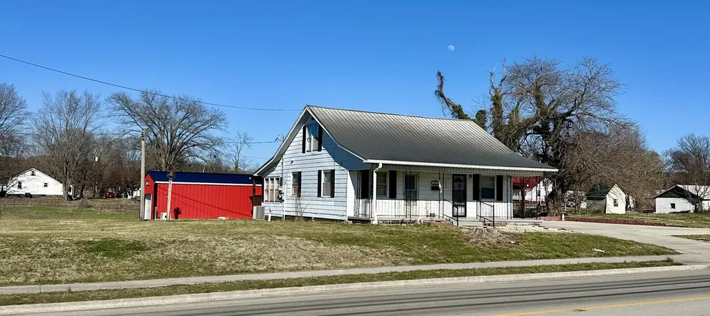 556 W Columbia Avenue Monticello KY 42633