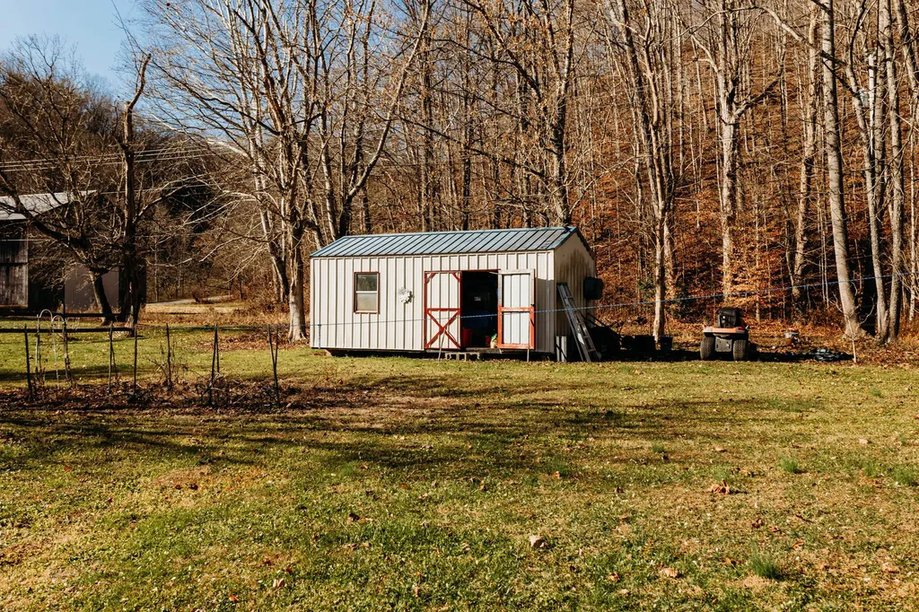 1057 Ky-36 Highway Frenchburg KY 40322