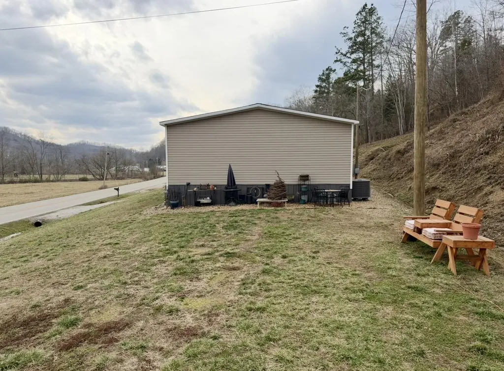 2701 Kentucky 30 Booneville KY 41314