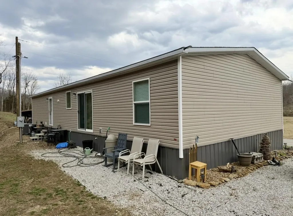 2701 Kentucky 30 Booneville KY 41314