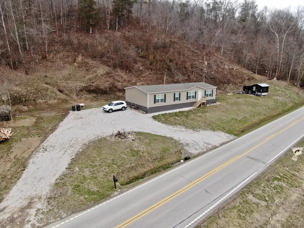 2701 Kentucky 30 Booneville KY 41314
