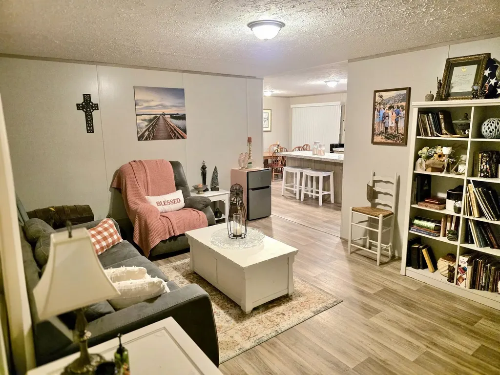 2701 Kentucky 30 Booneville KY 41314