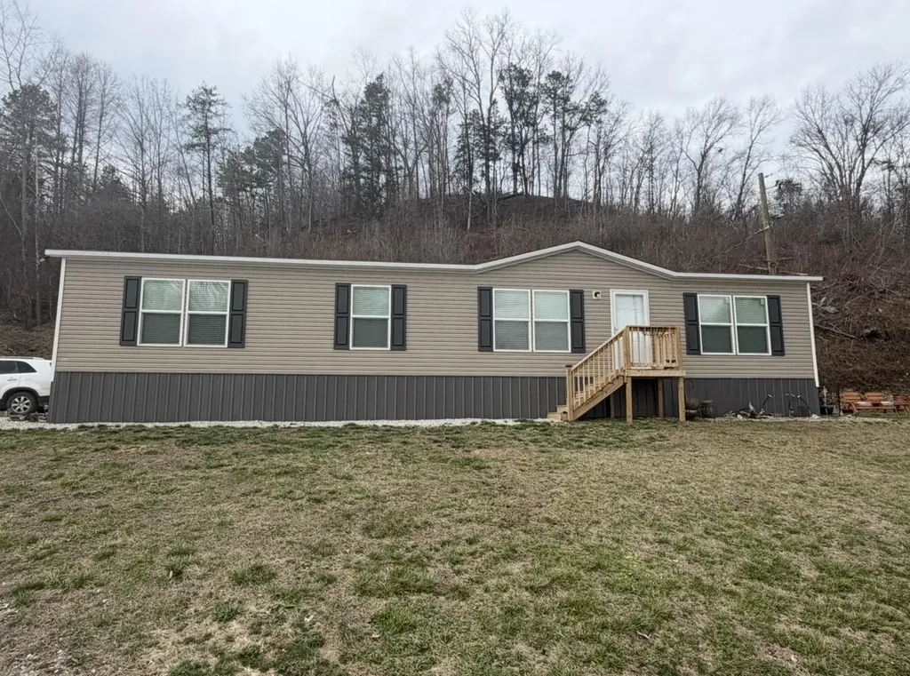 2701 Kentucky 30 Booneville KY 41314