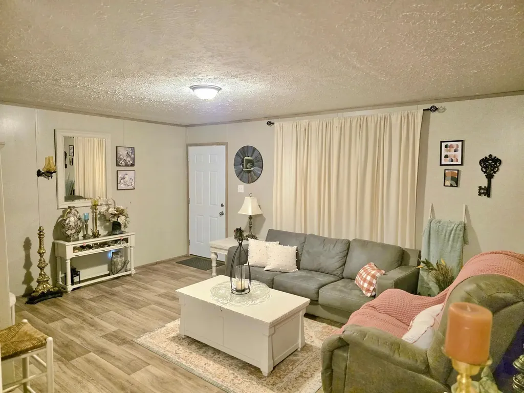 2701 Kentucky 30 Booneville KY 41314
