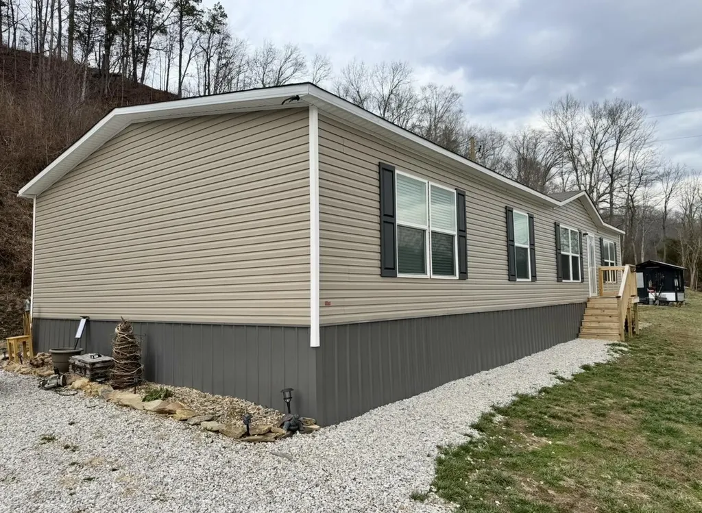 2701 Kentucky 30 Booneville KY 41314