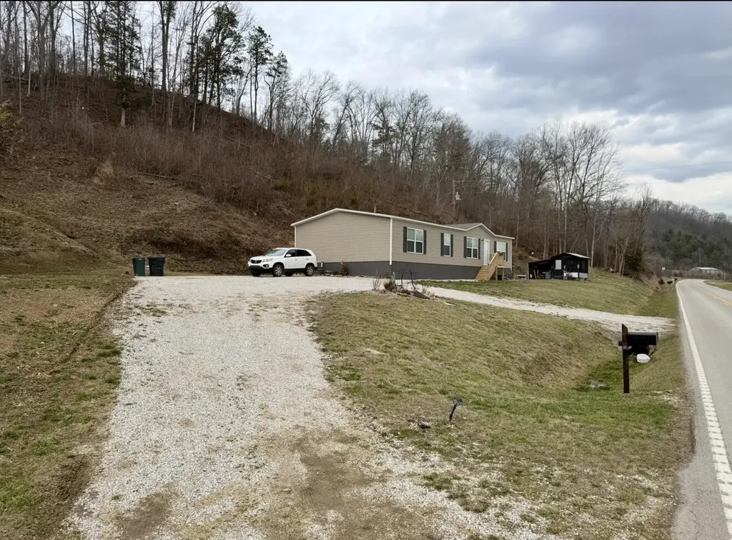 2701 Kentucky 30 Booneville KY 41314