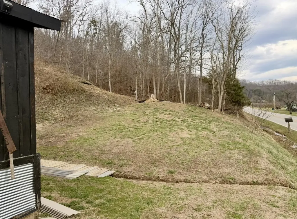 2701 Kentucky 30 Booneville KY 41314