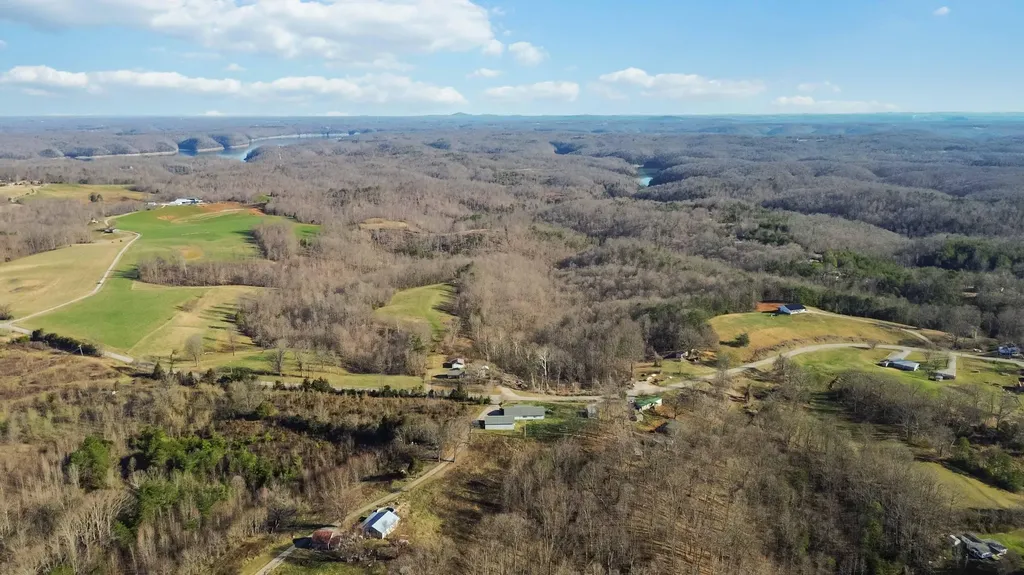 1012 Ky-674 Monticello KY 42633