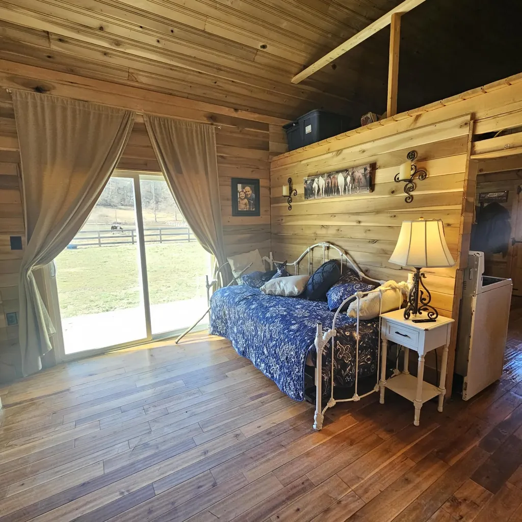 25 Brookwood Lane Morehead KY 40351
