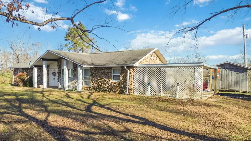 1012 Ky-674 Monticello KY 42633