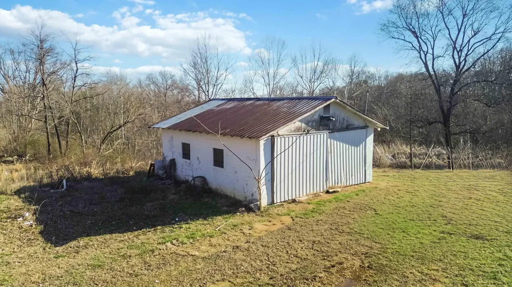 1012 Ky-674 Monticello KY 42633