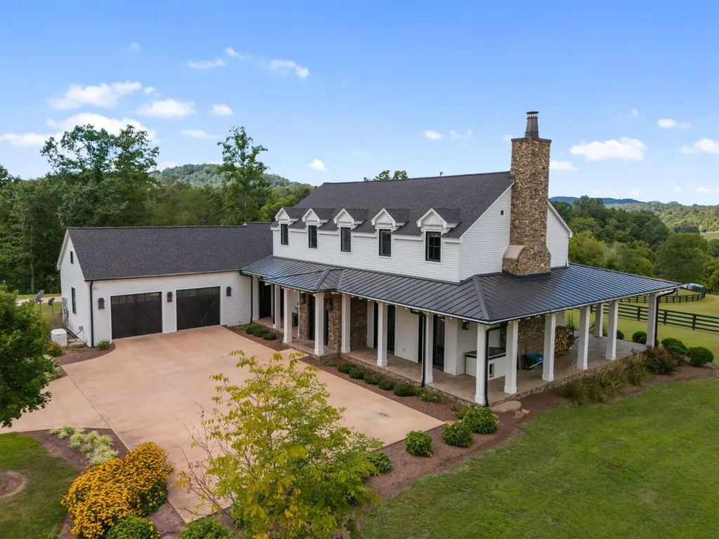 960 Jack Rakes Road Bradfordsville KY 40009