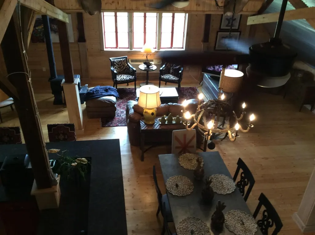 960 Jack Rakes Road Bradfordsville KY 40009