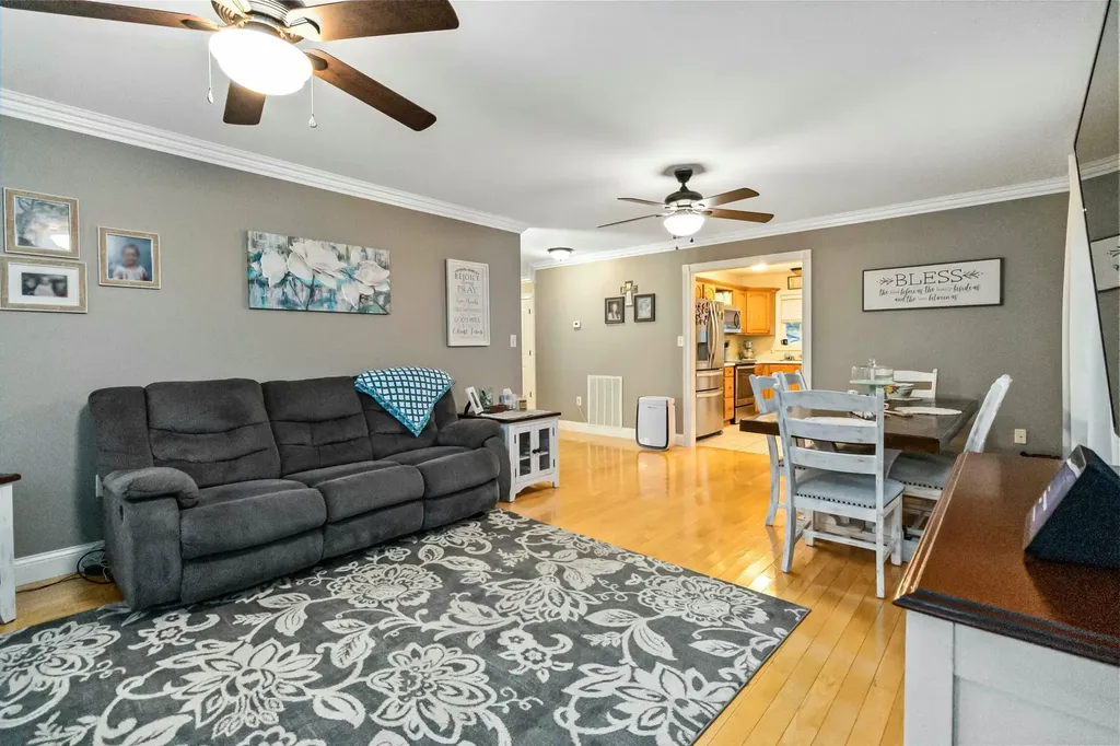 31 Daisy Drive London KY 40744