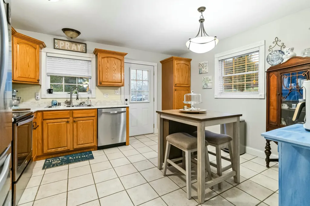 31 Daisy Drive London KY 40744