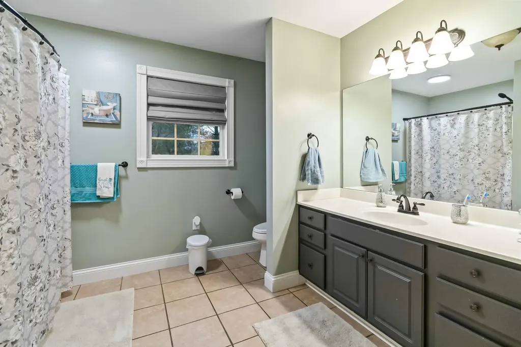 31 Daisy Drive London KY 40744