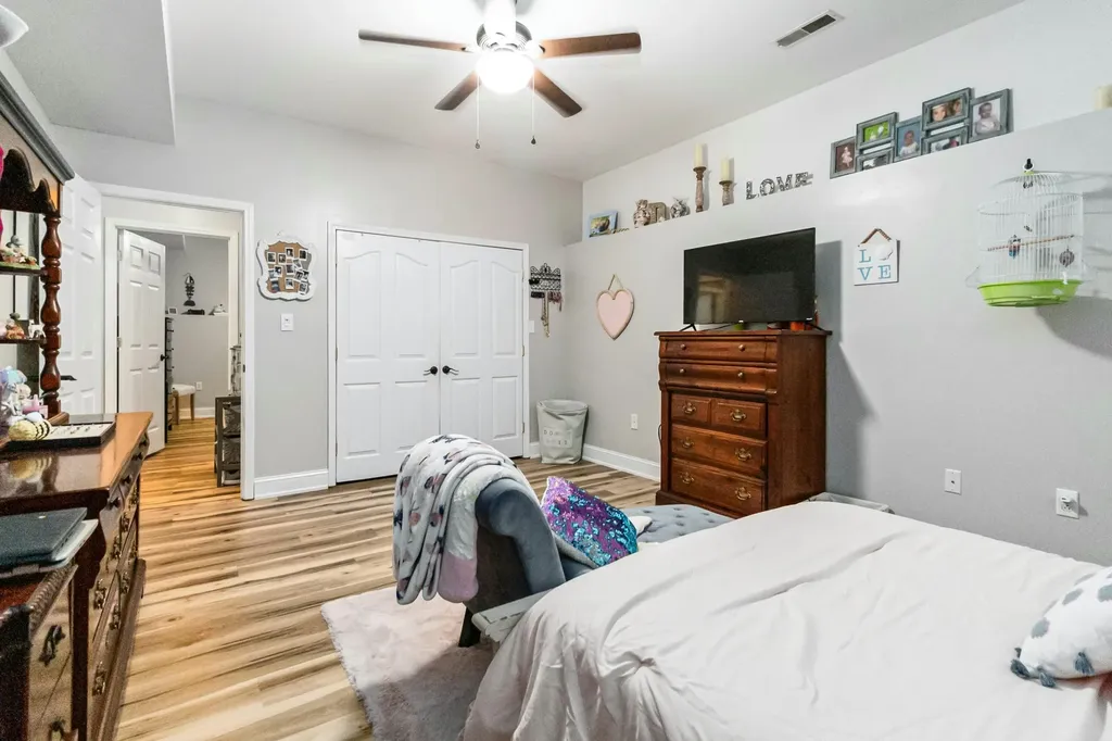 31 Daisy Drive London KY 40744