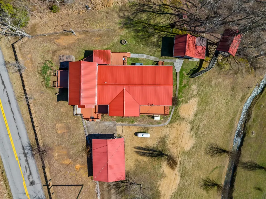 15379 State Highway 190 Pineville KY 40977
