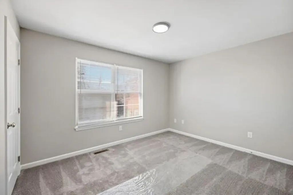 305 Lake Street Nicholasville KY 40356