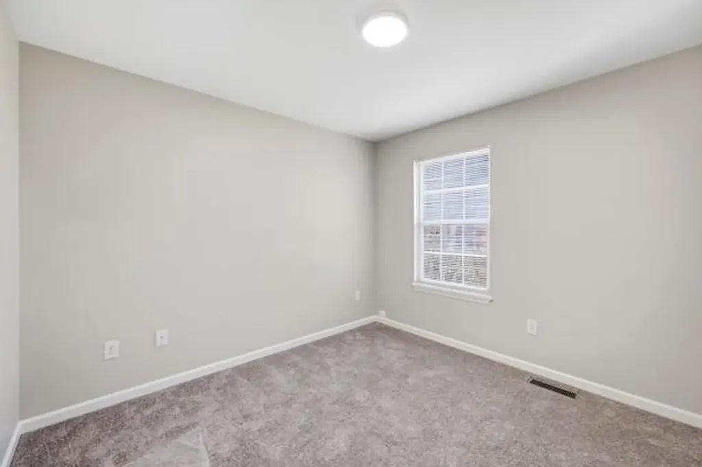 305 Lake Street Nicholasville KY 40356
