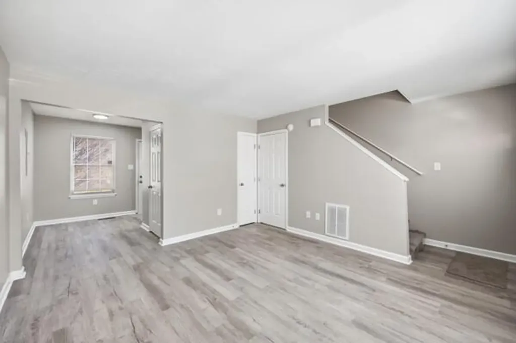 305 Lake Street Nicholasville KY 40356