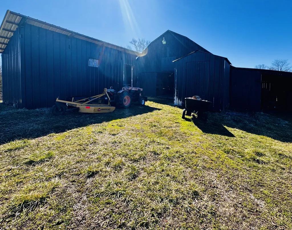 1188 Fairview Road Lawrenceburg KY 40342